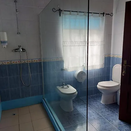 Alojamentos A Buraca *