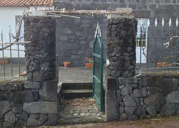 بيت ضيافة Alojamentos A Buraca *