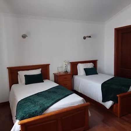 Alojamentos A Buraca * São Roque do Pico