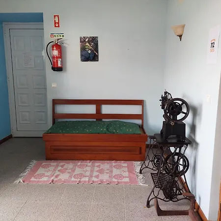 Alojamentos A Buraca Gæstehus