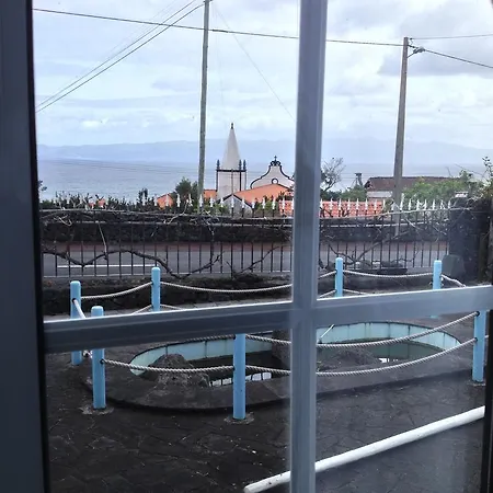 Alojamentos A Buraca * São Roque do Pico