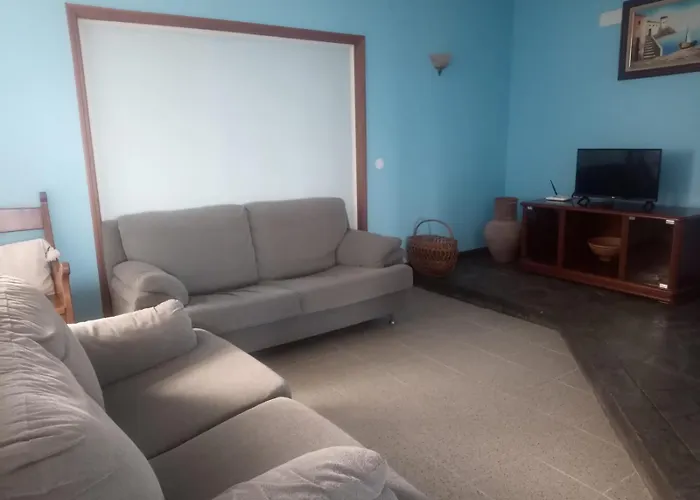 Alojamentos A Buraca São Roque do Pico